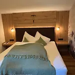 Gartenhaus Zur Kroellin Mayrhofen