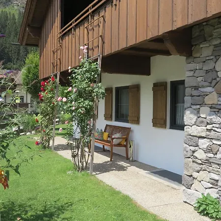 Hébergement de vacances Gartenhaus Zur Kroellin Mayrhofen